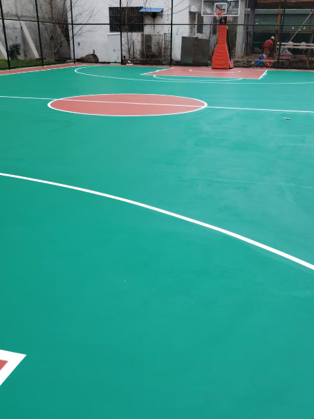 垣曲 球场长期使用易出现地面开裂